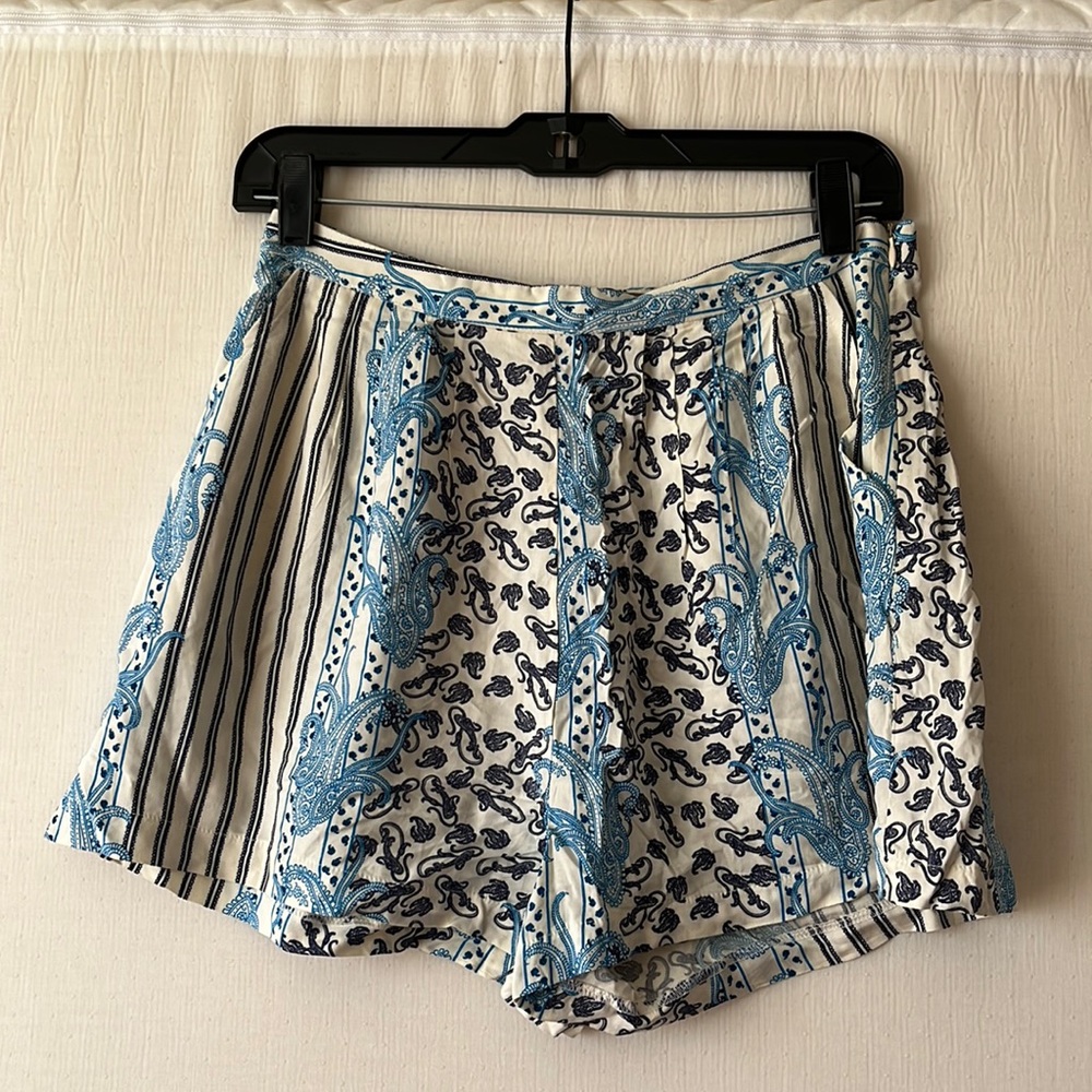 Paisley print shorts